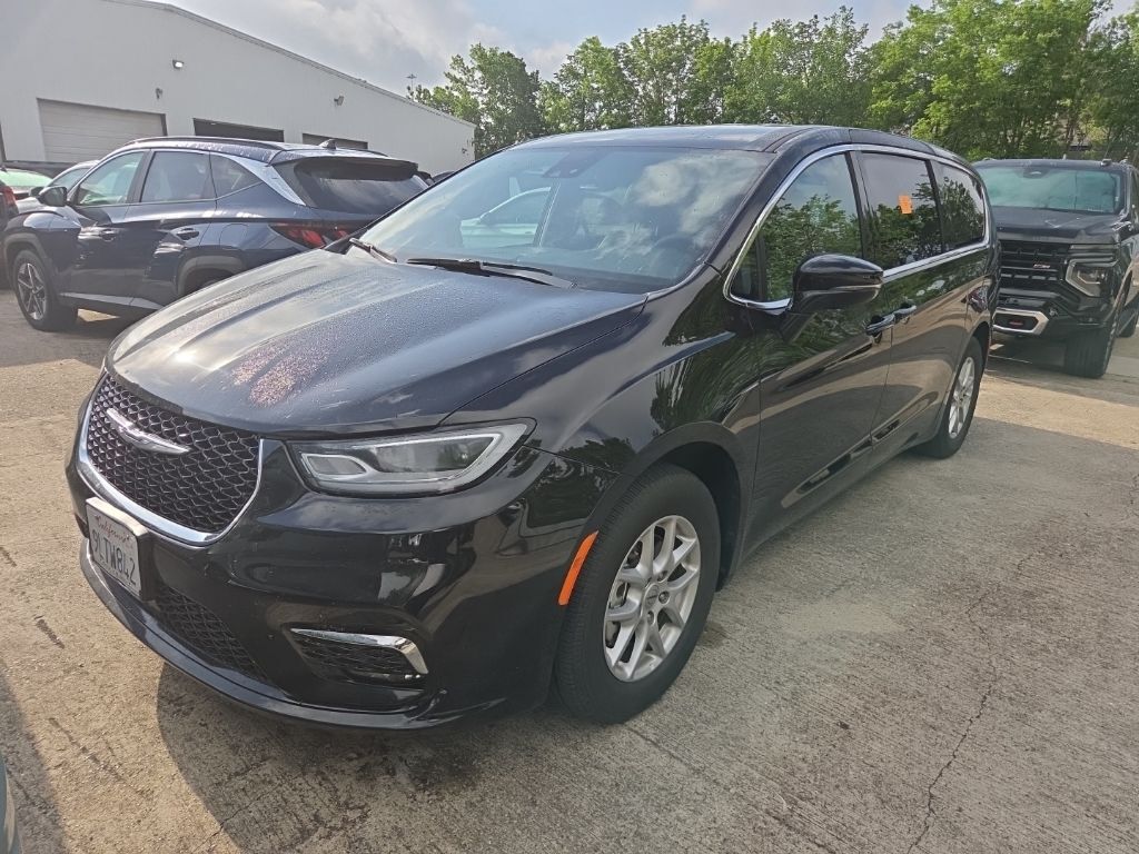 2025 CHRYSLER Pacifica