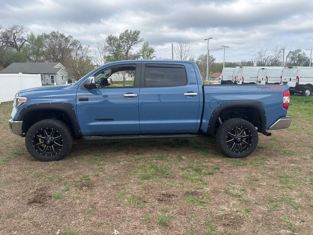 2018 TOYOTA Tundra