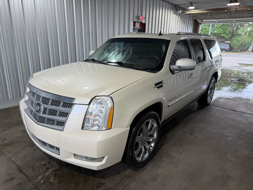 2012 CADILLAC Escalade