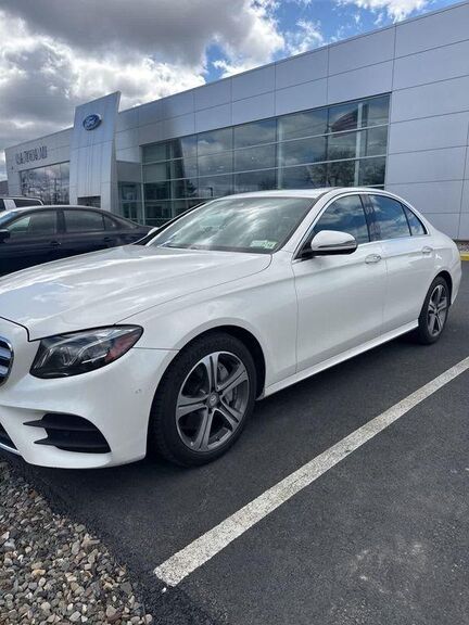 2017 MERCEDES-BENZ E-Class
