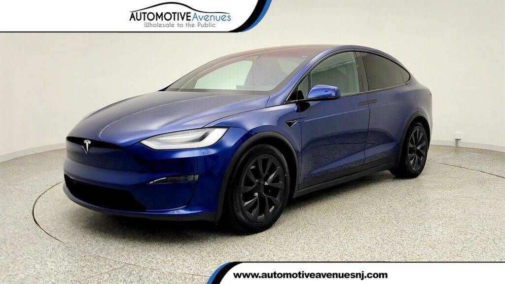 2023 TESLA Model X