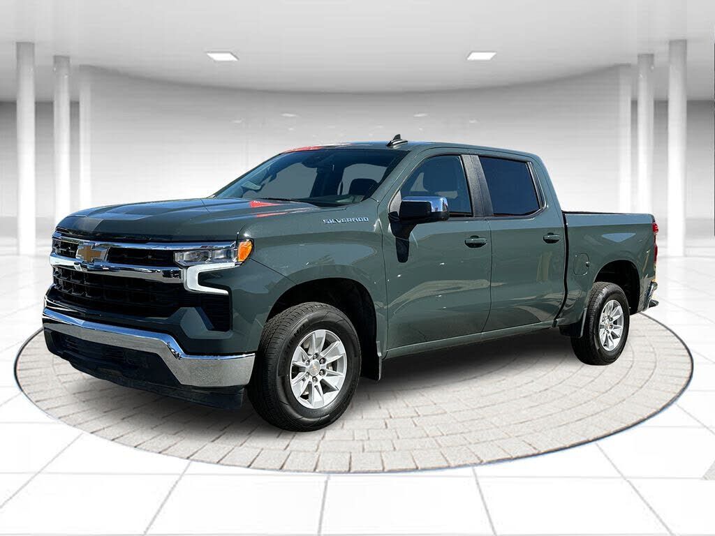 2025 CHEVROLET Silverado