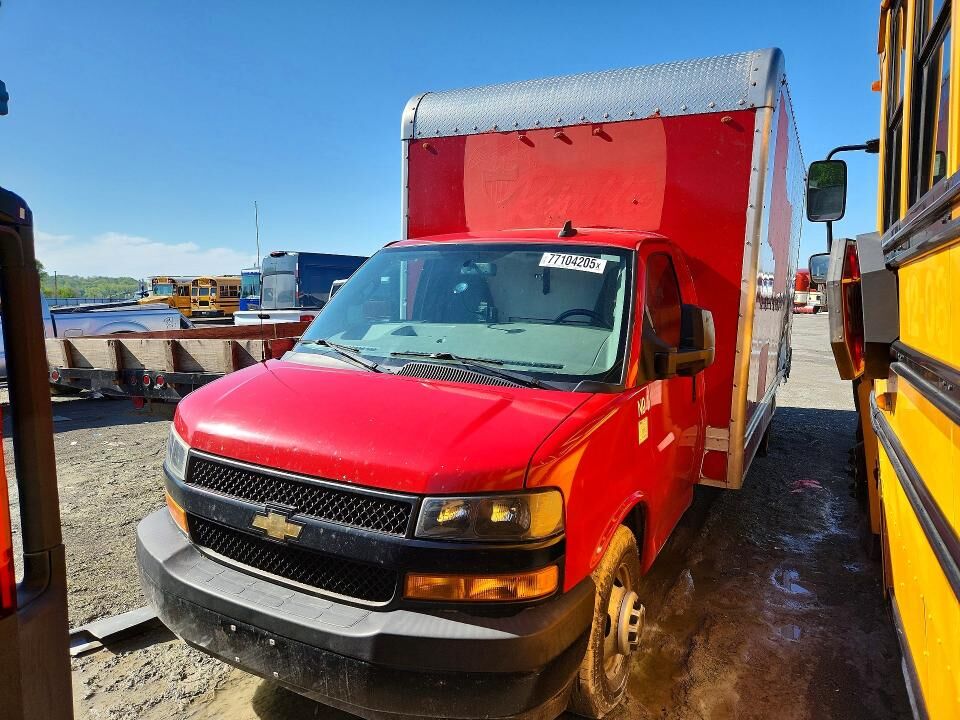 2020 CHEVROLET Express