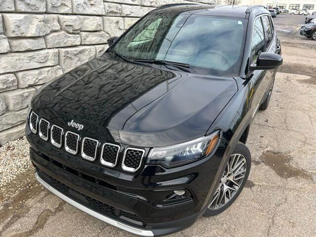 2023 JEEP Compass