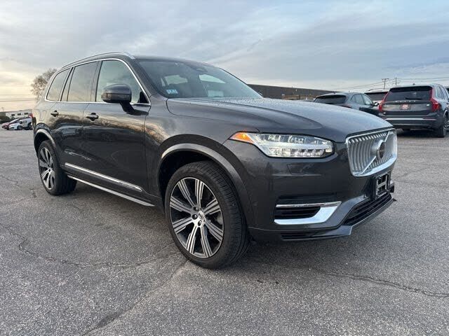 2024 VOLVO XC90