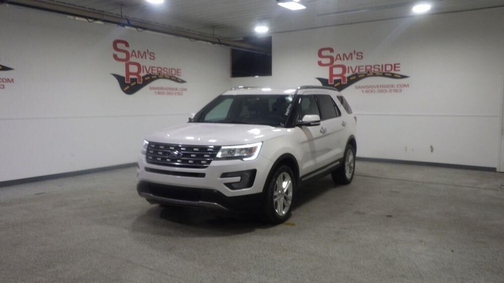 2017 FORD Explorer