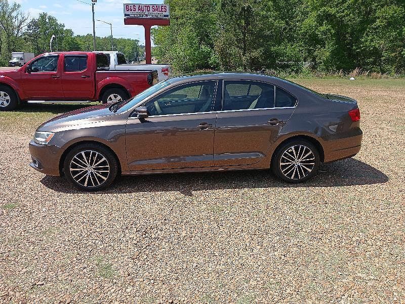 2012 VOLKSWAGEN Jetta
