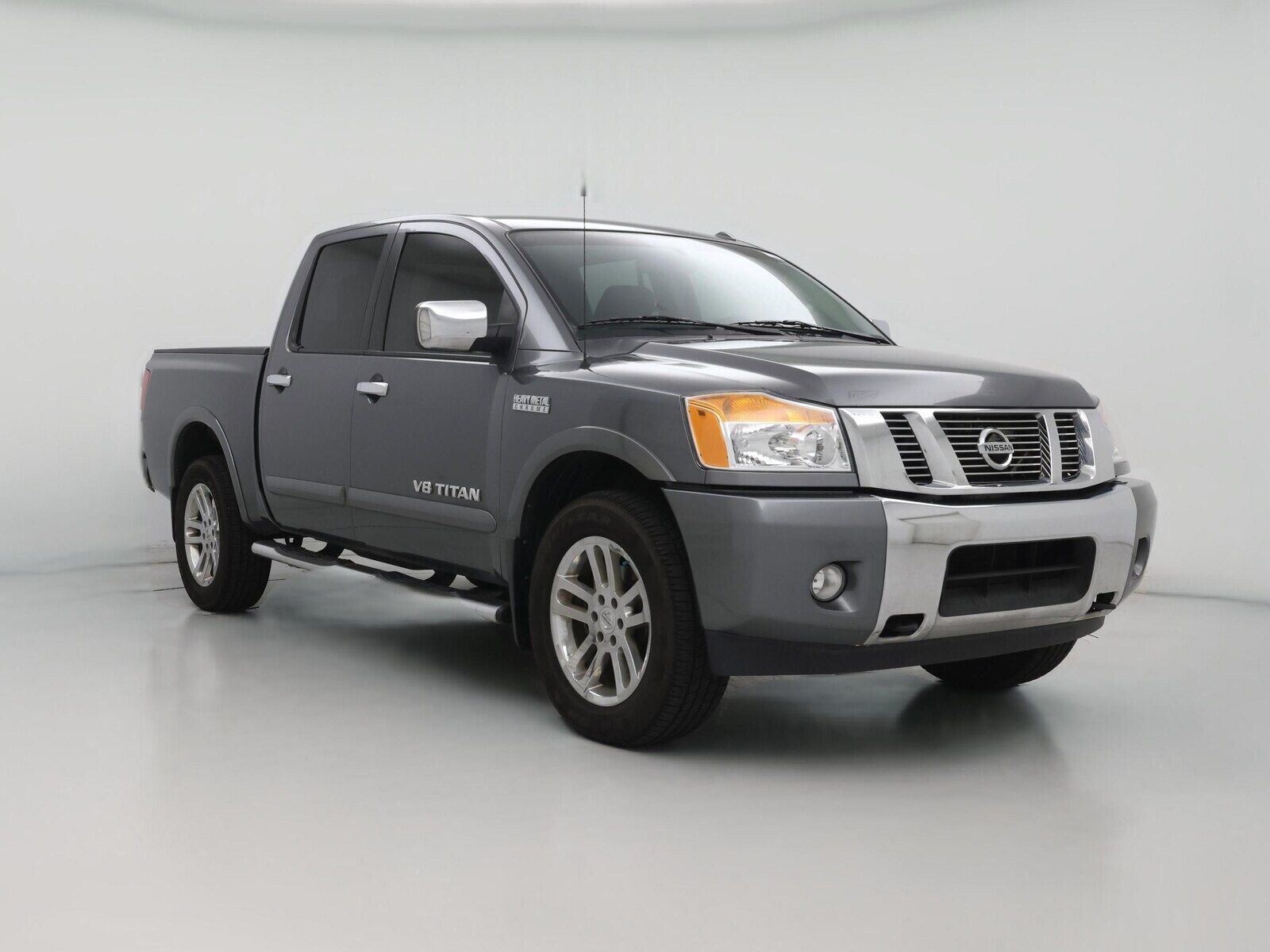 2015 NISSAN Titan