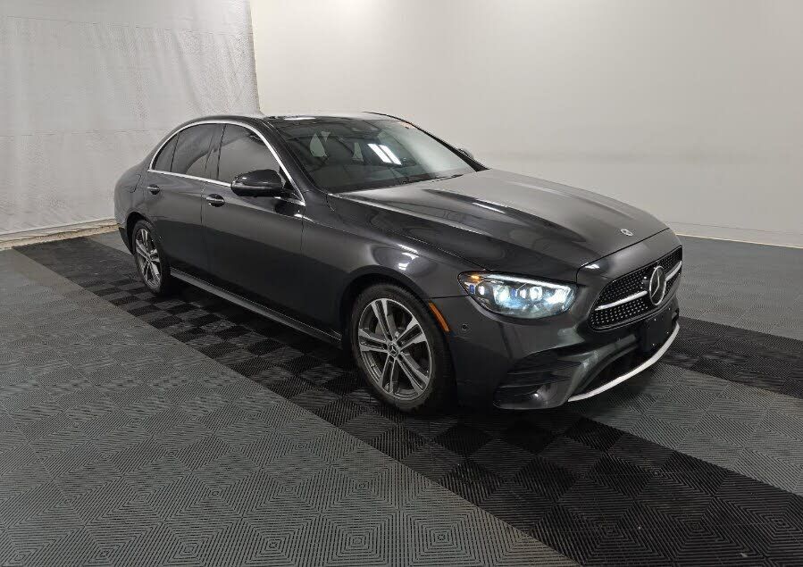 2021 MERCEDES-BENZ E-Class