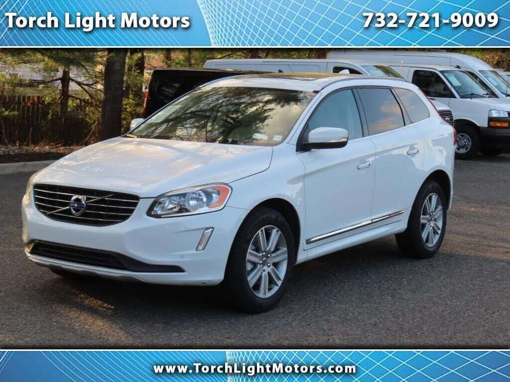 2016 VOLVO XC60