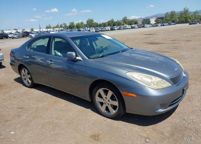 2005 LEXUS ES
