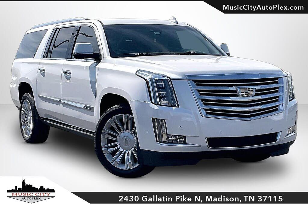 2019 CADILLAC Escalade ESV