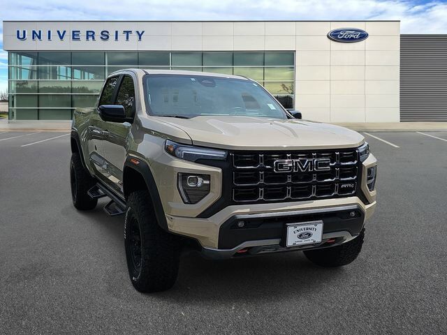 2023 GMC Canyon