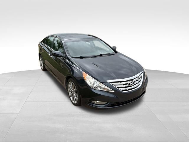 2011 HYUNDAI Sonata