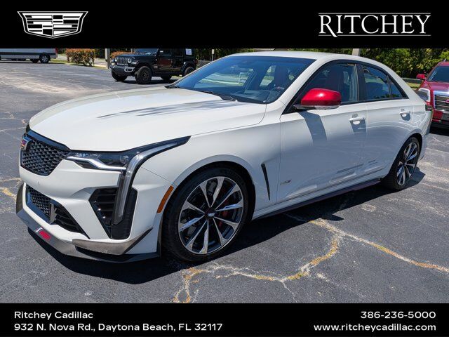 2023 CADILLAC CT4