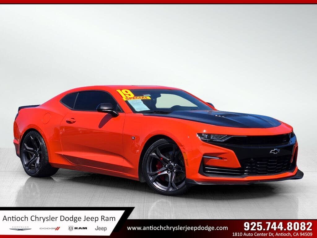 2019 CHEVROLET Camaro