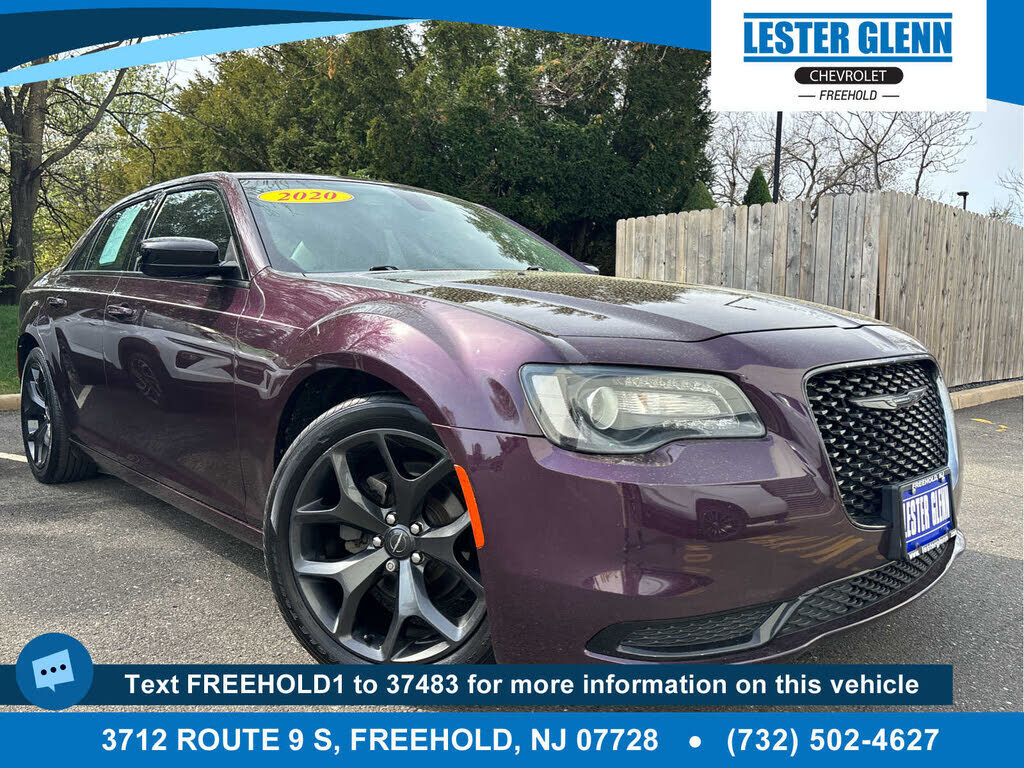 2020 CHRYSLER 300
