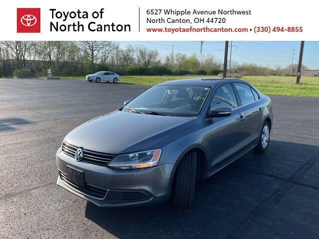 2013 VOLKSWAGEN Jetta