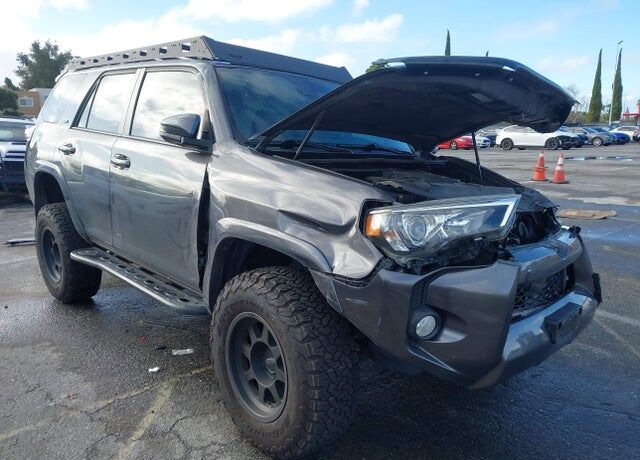 2020 TOYOTA 4-Runner