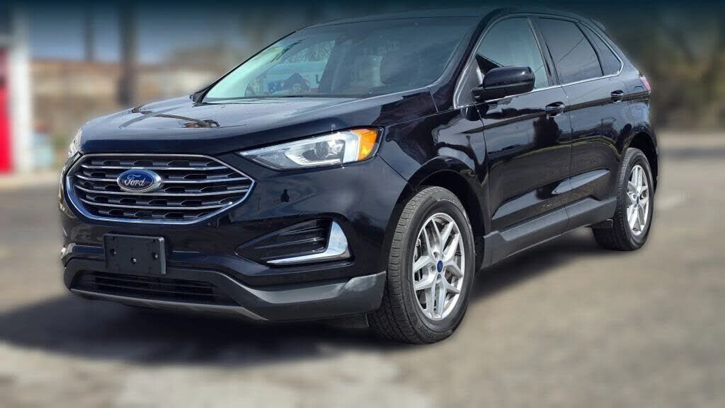 2022 FORD Edge