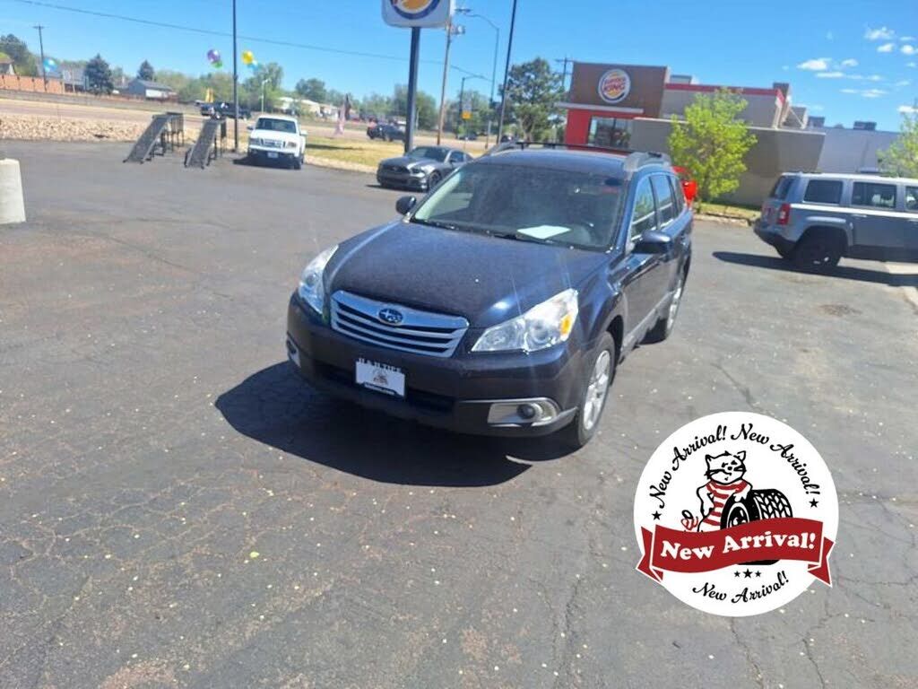 2012 SUBARU Outback