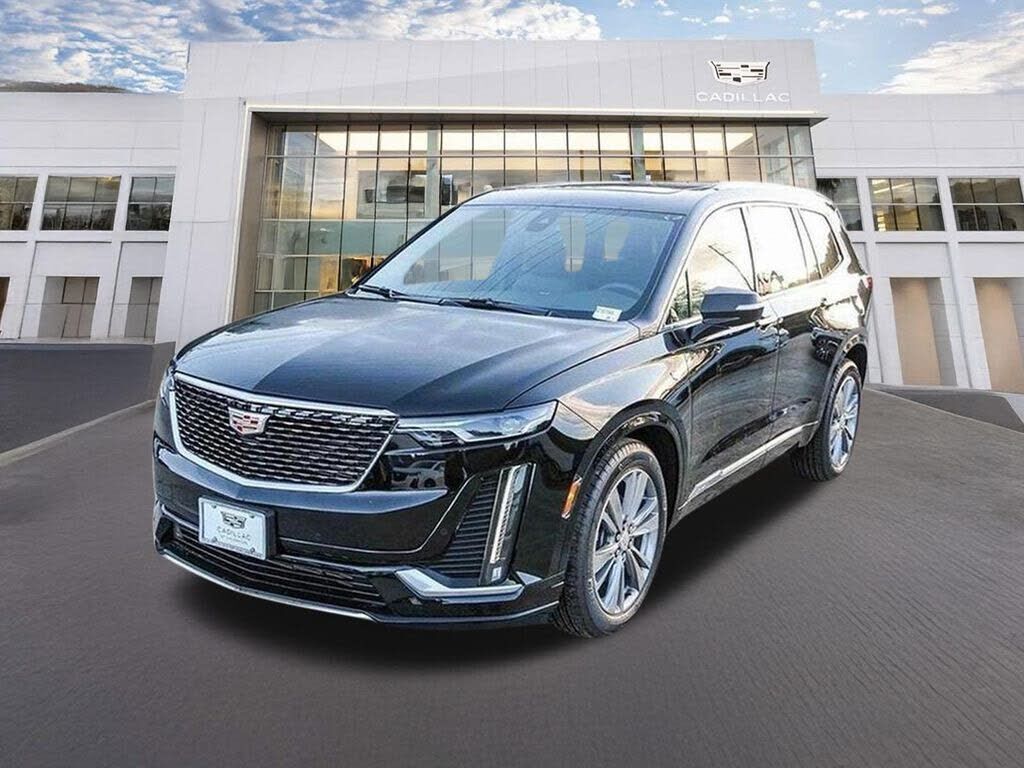 2025 CADILLAC XT6