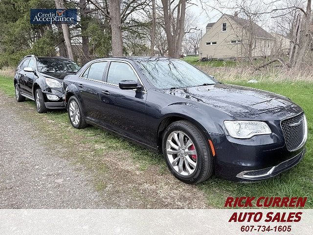 2017 CHRYSLER 300