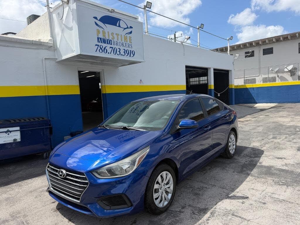 2021 HYUNDAI Accent