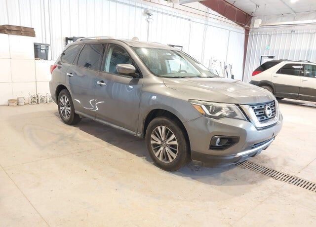 2019 NISSAN Pathfinder
