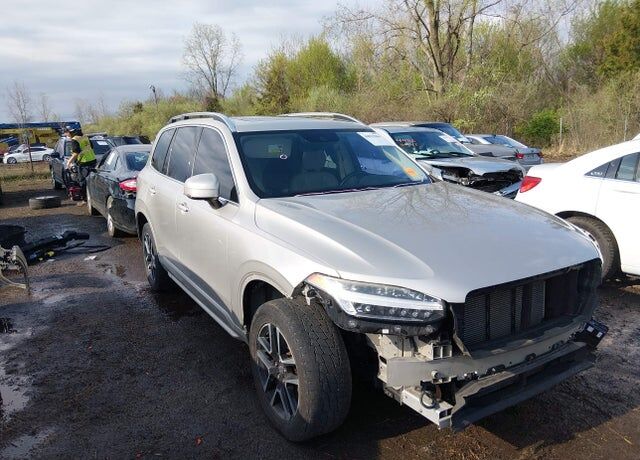 2016 VOLVO XC90