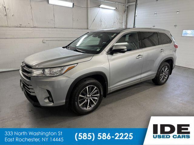2018 TOYOTA Highlander