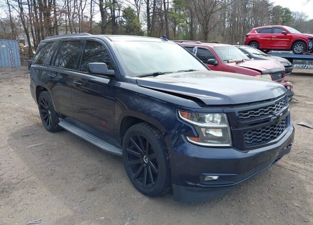 2017 CHEVROLET Tahoe