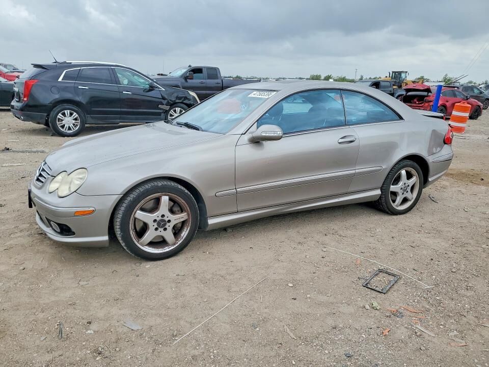2004 MERCEDES-BENZ CLK-Class