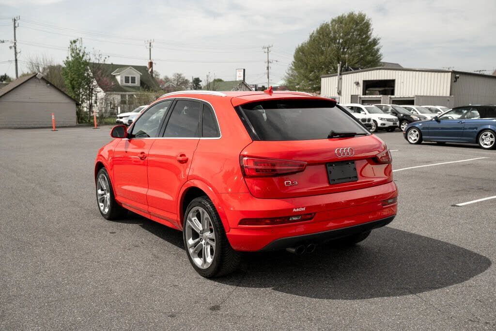 2016 AUDI Q3