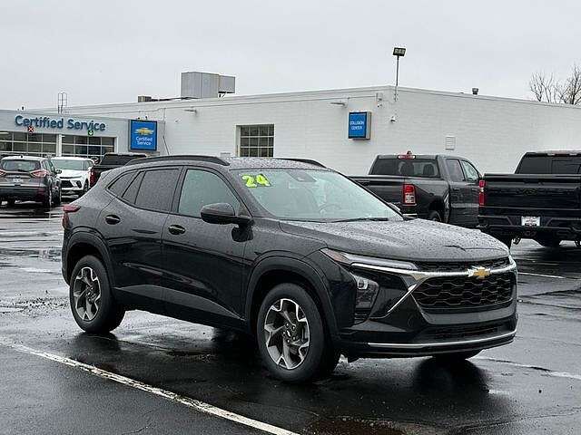 2024 CHEVROLET Trax