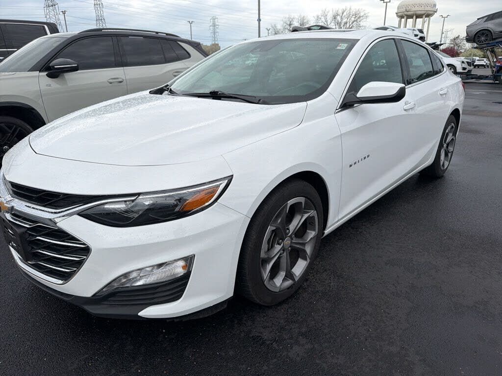 2024 CHEVROLET Malibu