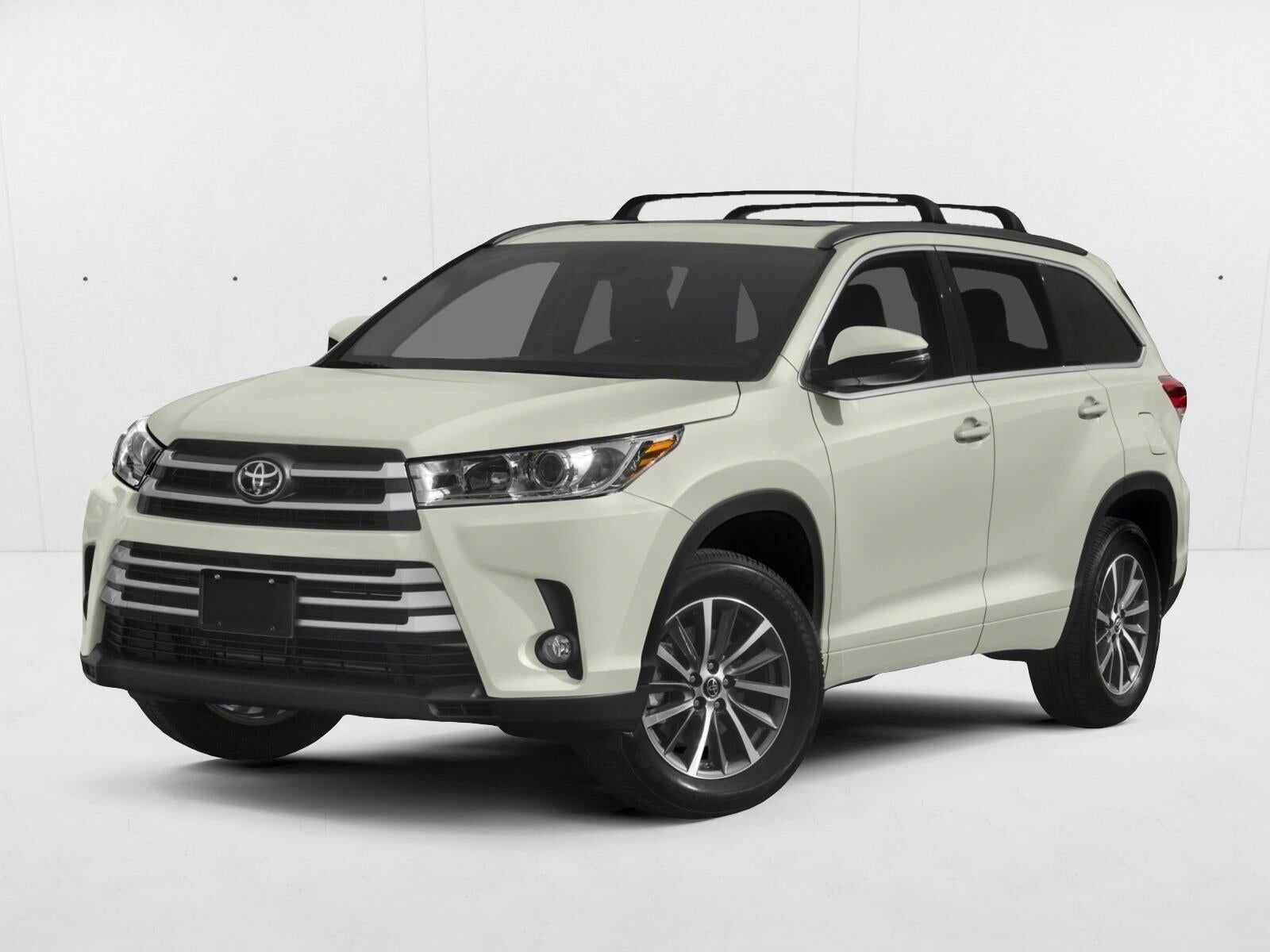 2017 TOYOTA Highlander