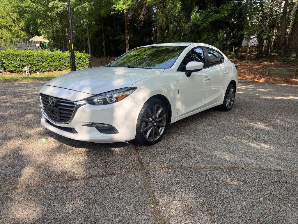 2018 MAZDA Mazda3