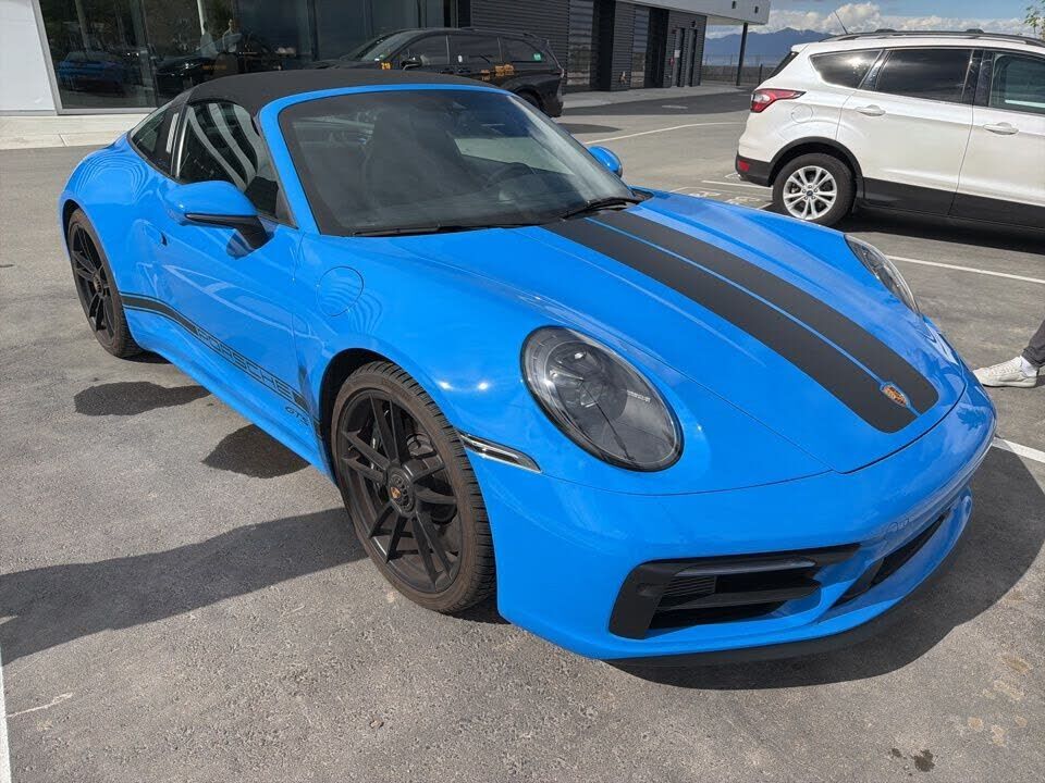2023 PORSCHE 911