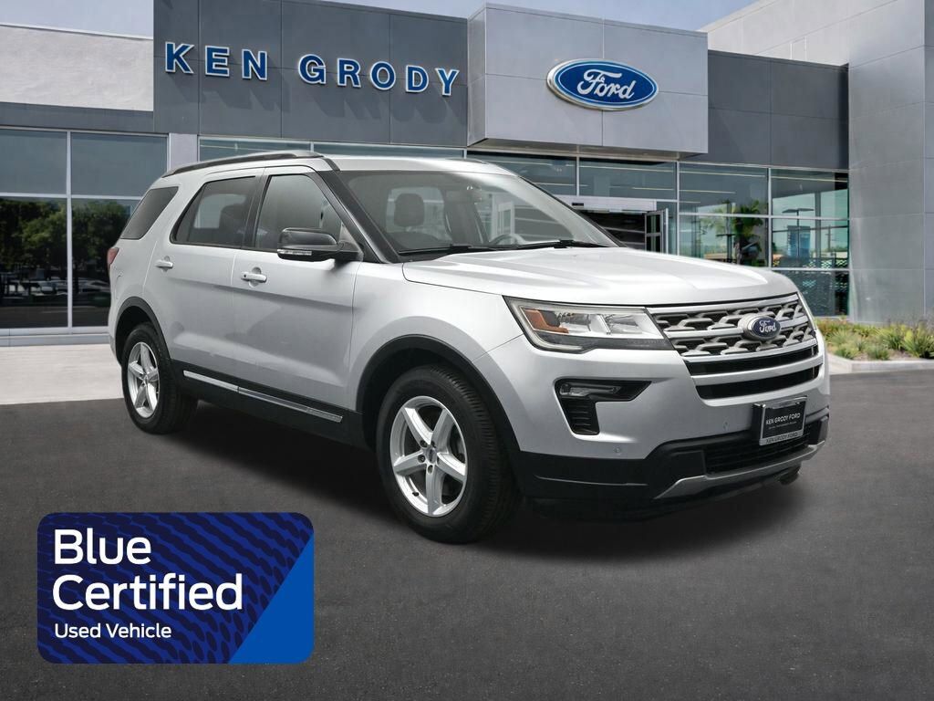 2018 FORD Explorer
