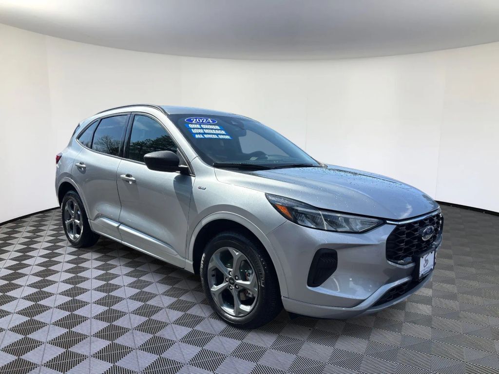 2024 FORD Escape