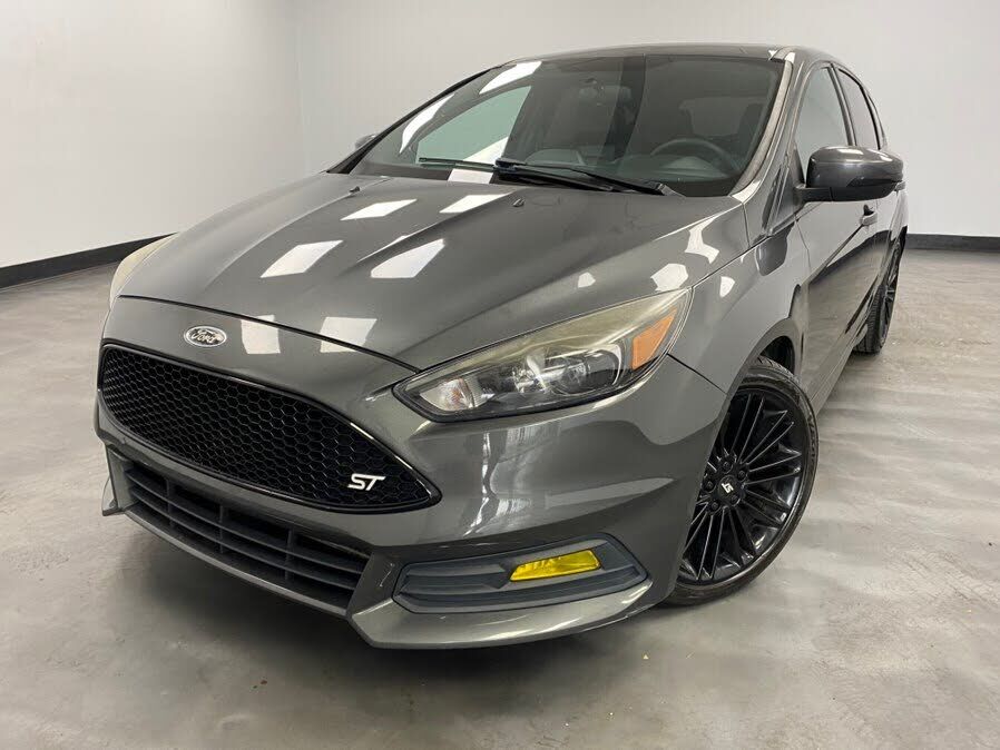 2017 FORD Focus