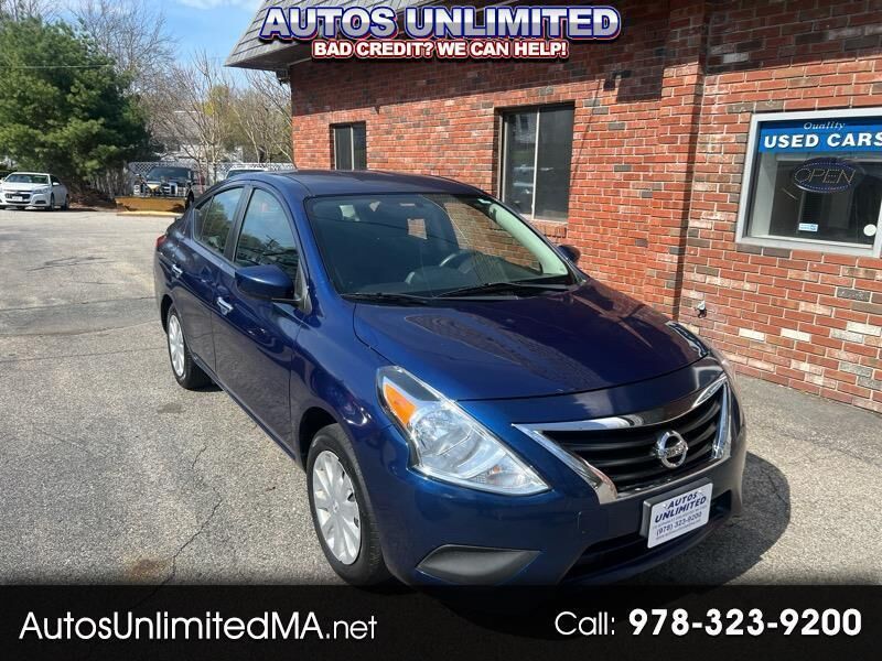 2019 NISSAN Versa