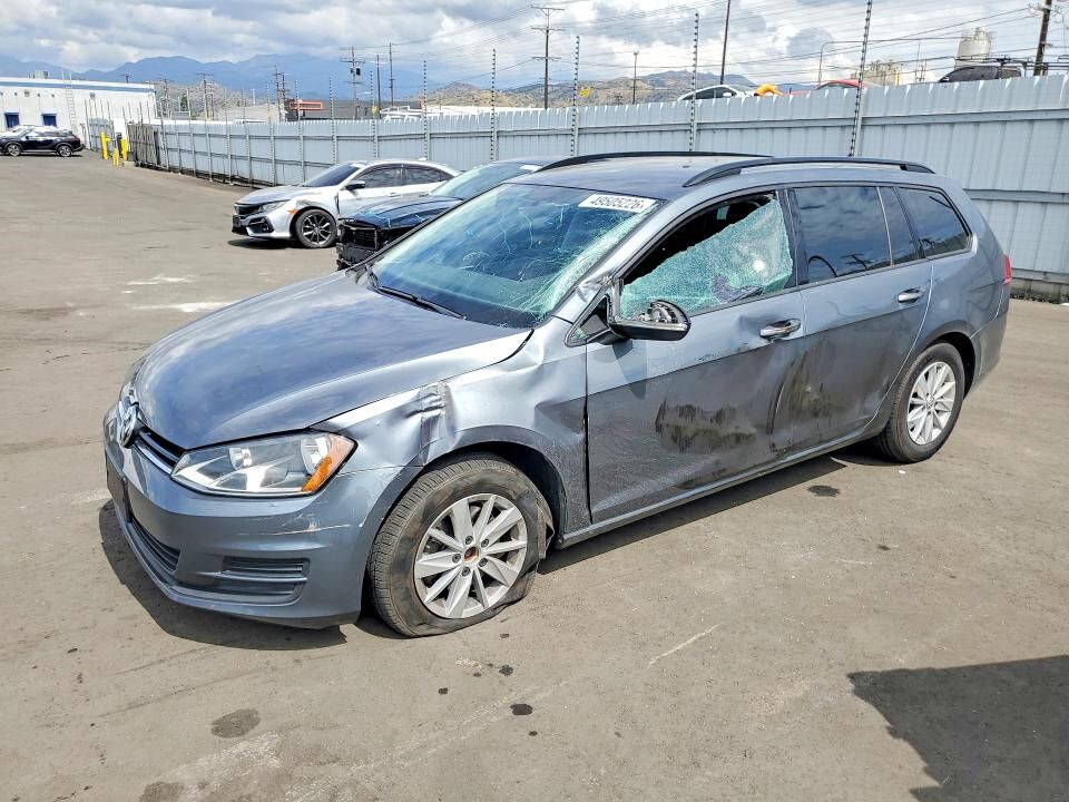 2016 VOLKSWAGEN Golf SportWagen
