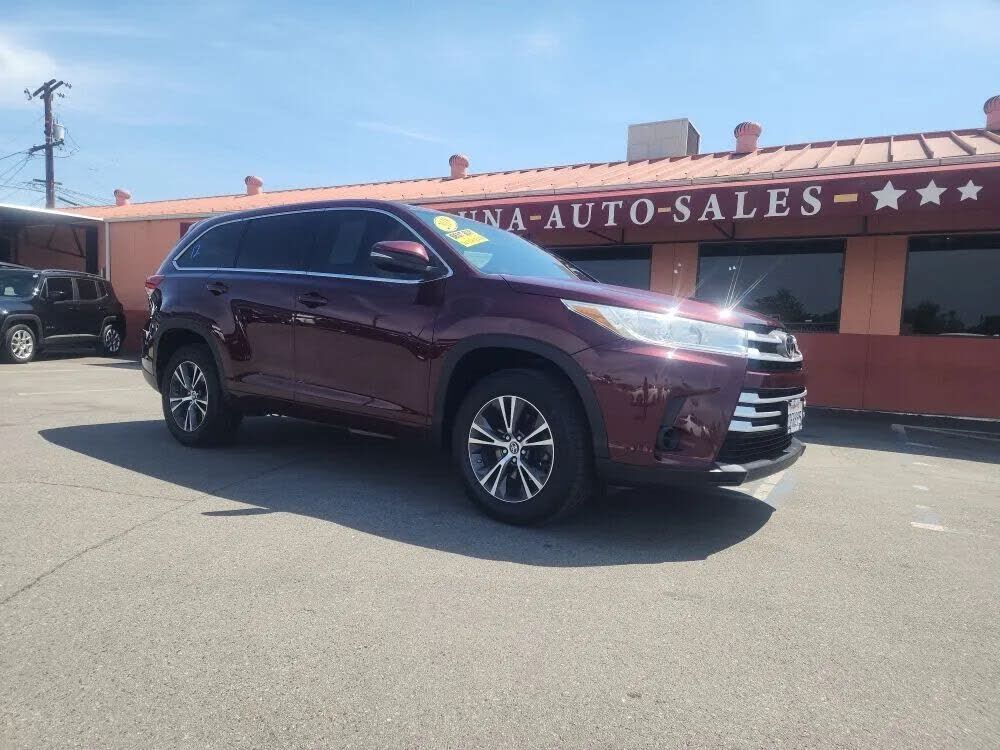 2018 TOYOTA Highlander