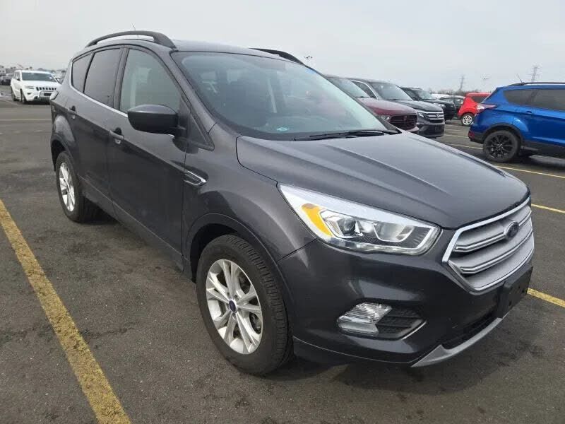 2018 FORD Escape
