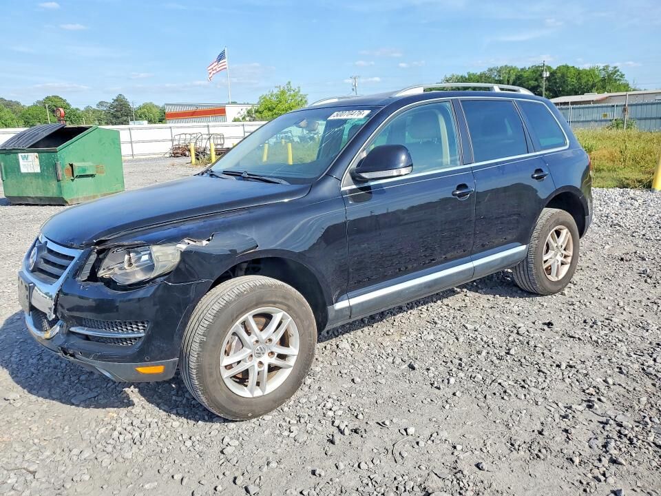 2009 VOLKSWAGEN Touareg