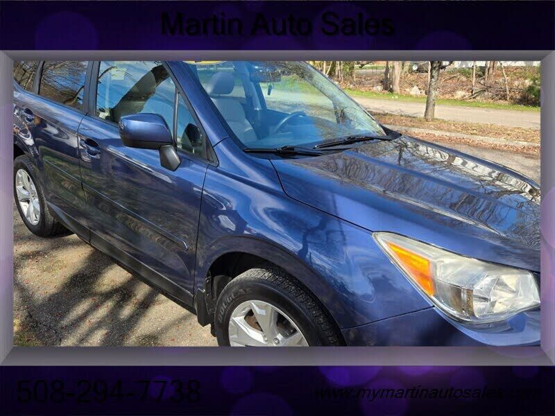 2014 SUBARU Forester