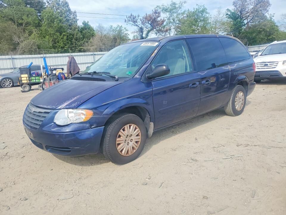 2006 CHRYSLER Town and Country
