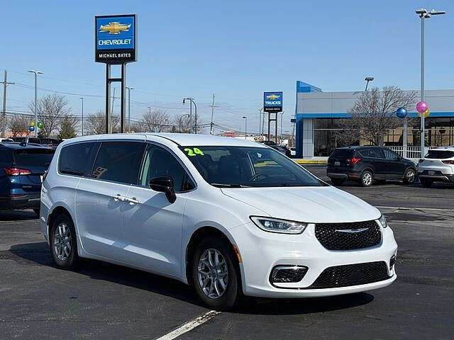 2024 CHRYSLER Pacifica